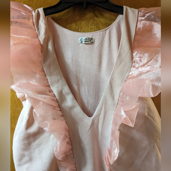Pink Ruffle Free People Bodysuit Size M New without tags - Picture 2 of 6